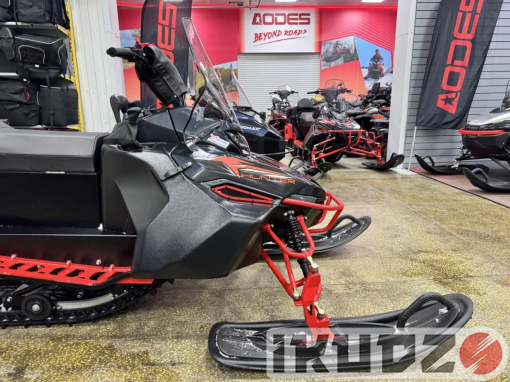 Snowmobile Ikudzo Hunter 650LS 28 Expert V2